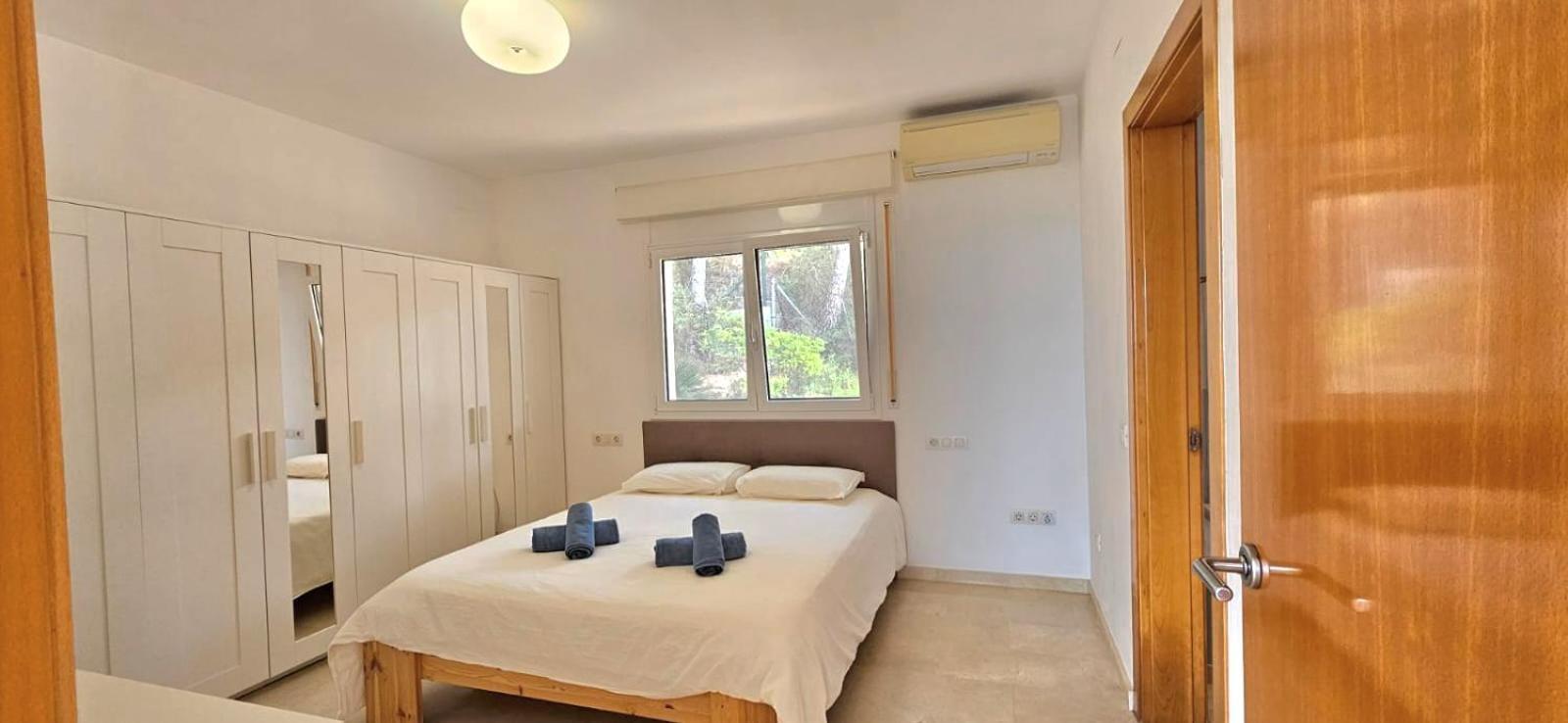 Oliver House *